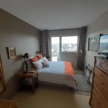דירה Paris Apartment : Eiffel View From All Roomsbalcony, Air Con *